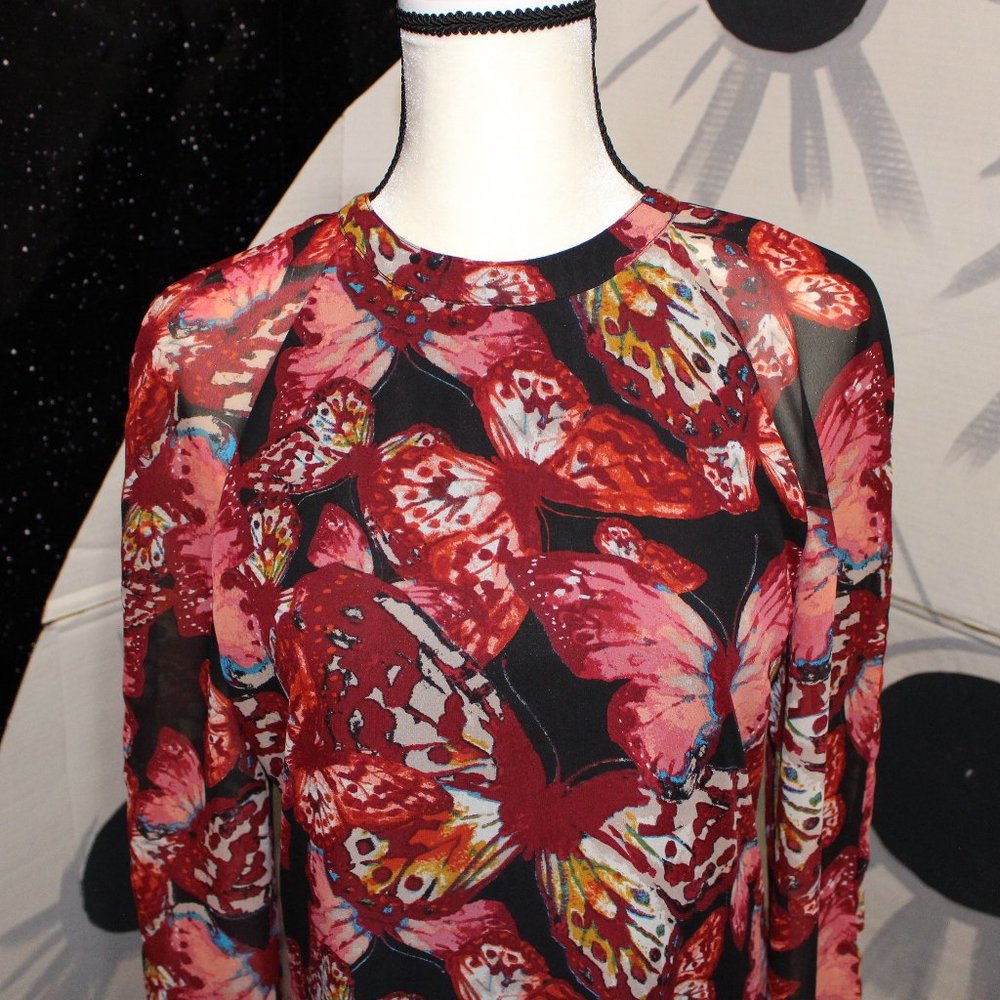 butterfly print shift dress Pearle 88 long sleeve A line bell sleeves back cut - Picture 2 of 8